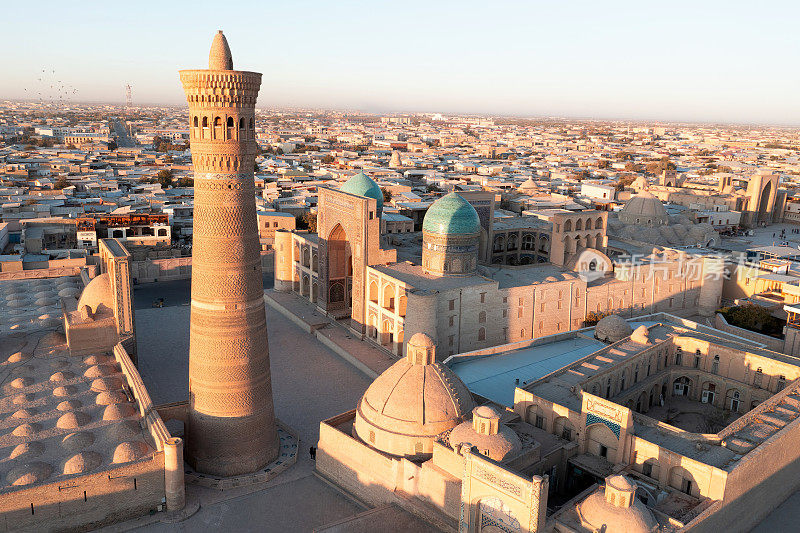 Bukhara Po-i-Kalan Complex，乌兹别克斯坦的卡兰尖塔